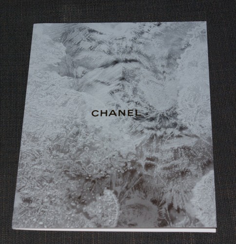 Chanel gioielli carta ante - a,