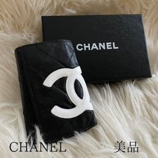 CHANEL Camelia Line CC Logo